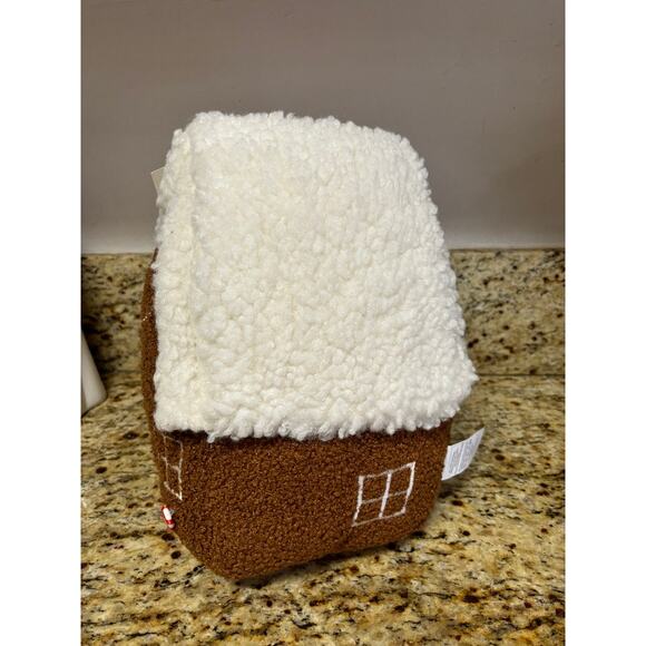 Cupcakes and Cashmere Gingerbread Pillow Christmas Home Decor - Picture 2 of 4